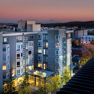 Staypineapple, Watertown Hotel, University District Seattle